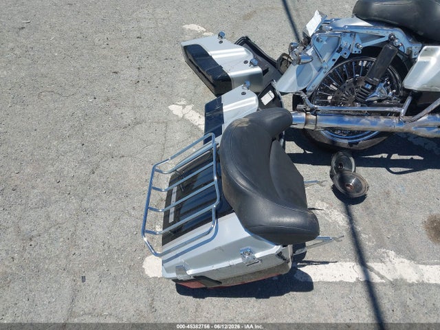 45382756 :رقم المزاد ، 1HD1FSW553Y612121 vin ، 2003 Harley-davidson Fltri Anniversary مزاد بيع