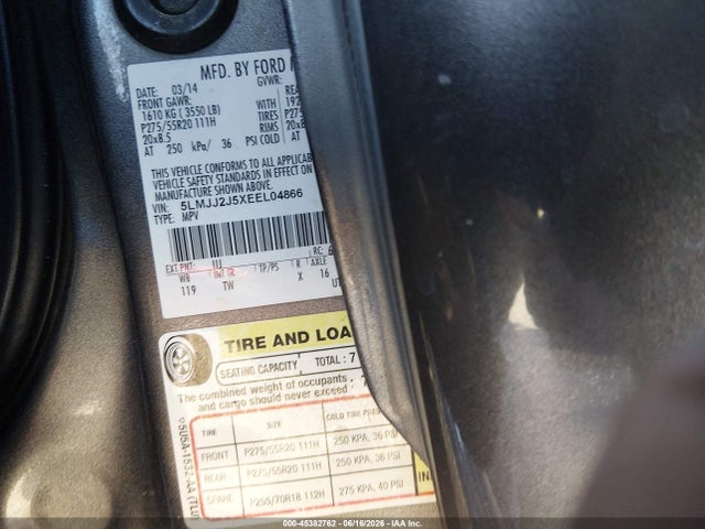 5LMJJ2J5XEEL04866 Lincoln Navigator