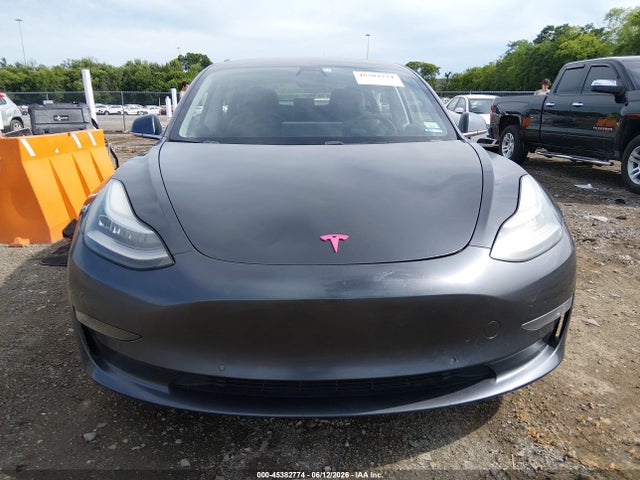 Auction sale of the 2019 Tesla Model 3 Long Range/performance, vin: 5YJ3E1EB4KF425563, lot number: 45382774