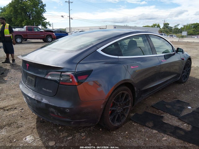 2019 Tesla Model 3 Long Range/performance მანქანა იყიდება აუქციონზე, vin: 5YJ3E1EB4KF425563, აუქციონის ნომერი: 45382774