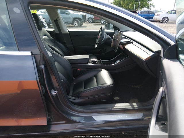 Aukcja sprzedaży 2019 Tesla Model 3 Long Range/performance, vin: 5YJ3E1EB4KF425563, numer aukcji: 45382774