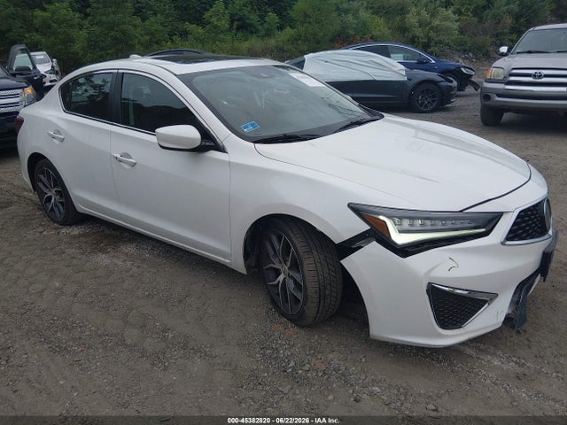 45382820 :رقم المزاد ، 19UDE2F75NA001893 vin ، 2022 Acura Ilx Premium Package مزاد بيع