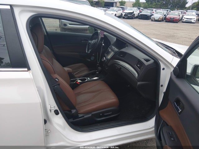 45382820 :رقم المزاد ، 19UDE2F75NA001893 vin ، 2022 Acura Ilx Premium Package مزاد بيع