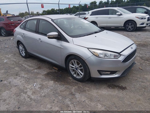 2015 Ford Focus Se მანქანა იყიდება აუქციონზე, vin: 1FADP3F26FL339916, აუქციონის ნომერი: 45382868