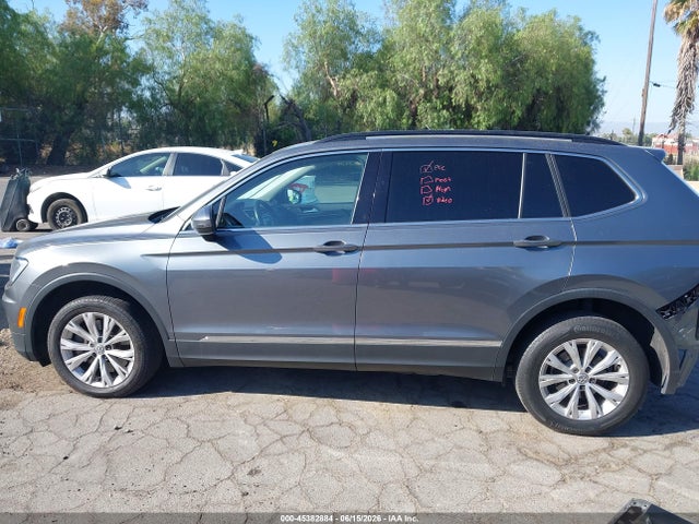 3VV3B7AXXJM174783 Volkswagen Tiguan 2.0t Se/2.0t Sel