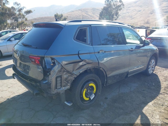 3VV3B7AXXJM174783 Volkswagen Tiguan 2.0t Se/2.0t Sel