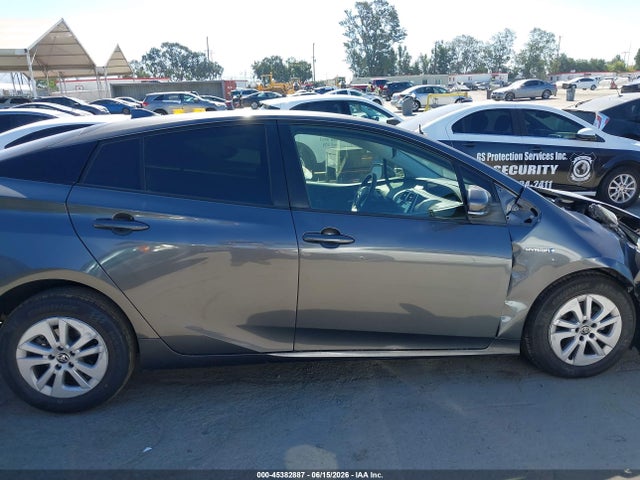 Toyota Prius One 2017 JTDKBRFU6H3049490 Image 13