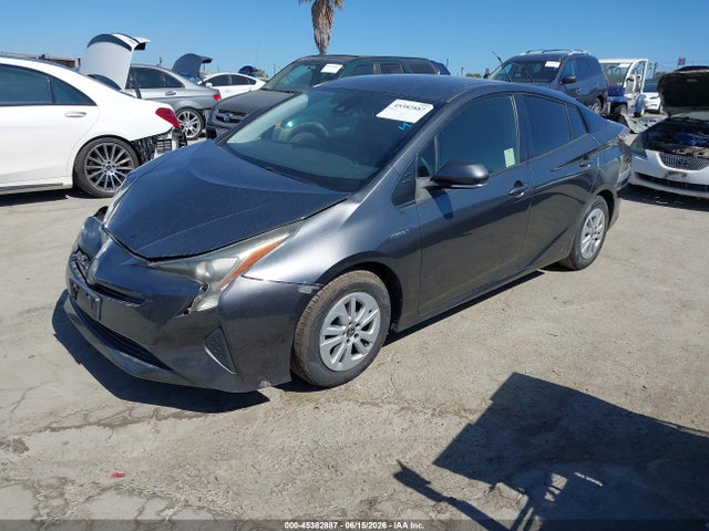 Toyota Prius One 2017 JTDKBRFU6H3049490 Image 2
