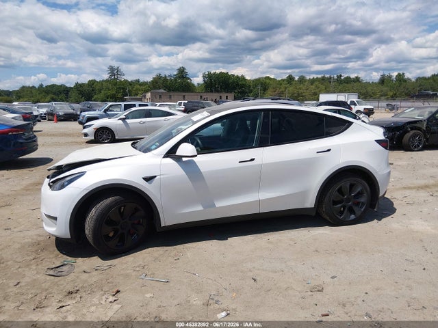 Aukcja sprzedaży 2024 Tesla Model Y Long Range Dual Motor All-wheel Drive, vin: 7SAYGDEE2RA228414, numer aukcji: 45382892