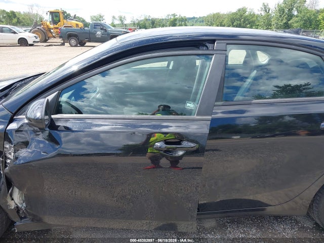 Aukcja sprzedaży 2020 Kia Forte Lxs, vin: 3KPF24AD5LE246163, numer aukcji: 45382897