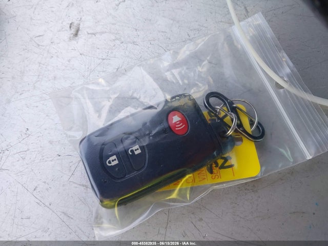 Scion Tc Release Series 10.0 2016 JTKJF5C77GJ025497 Image 11