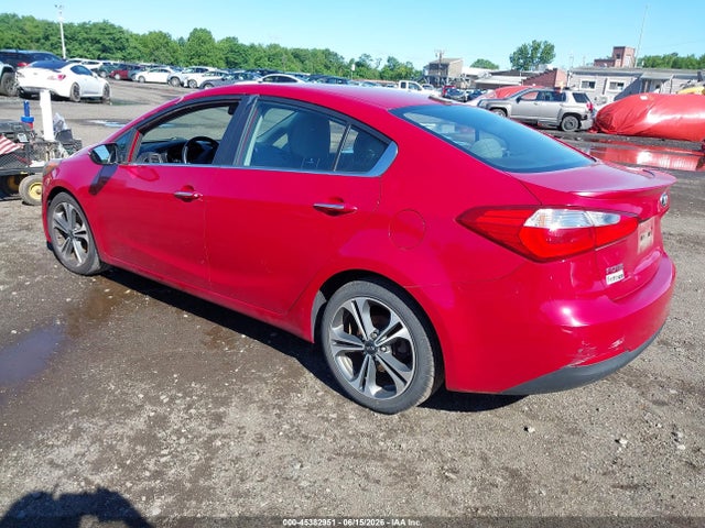 Продажа на аукционе авто 2015 Kia Forte Ex, vin: KNAFX4A88F5315333, номер лота: 45382951