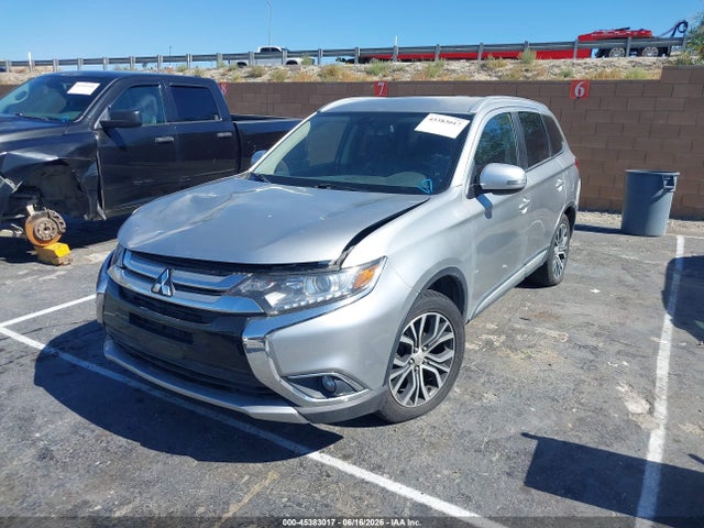 Mitsubishi Outlander Sel 2018 JA4AD3A35JZ056218 Image 2