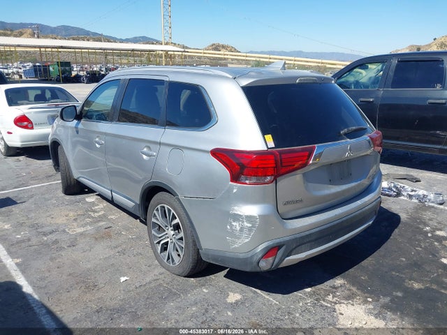 Mitsubishi Outlander Sel 2018 JA4AD3A35JZ056218 Image 3