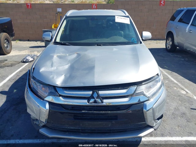 Mitsubishi Outlander Sel 2018 JA4AD3A35JZ056218 Image 6