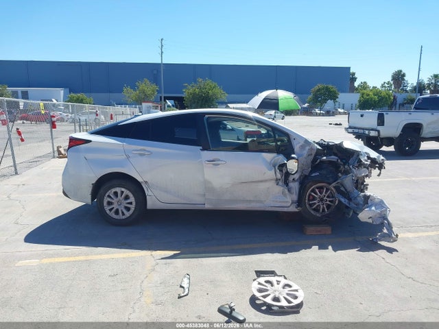 JTDKAMFU9N3163579 Toyota Prius L