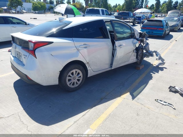 JTDKAMFU9N3163579 Toyota Prius L