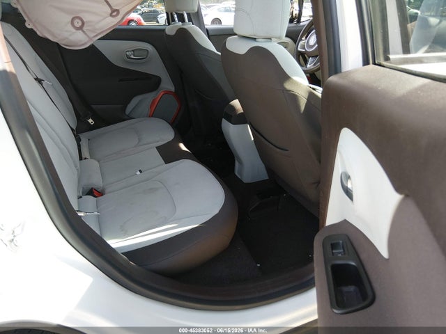 Jeep Renegade Latitude 2015 ZACCJBBT0FPB76446 Image 8