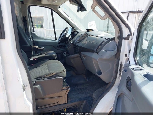 1FTBW2XM2JKB06502 Ford Transit-350