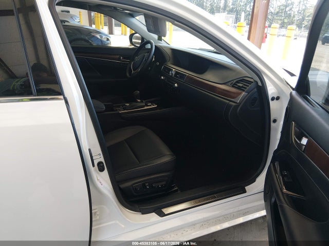 2014 Lexus Gs 350 მანქანა იყიდება აუქციონზე, vin: JTHBE1BL3E5042257, აუქციონის ნომერი: 45383105