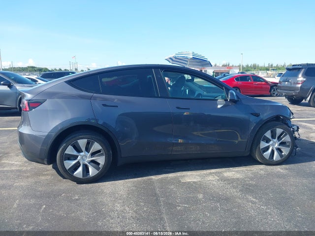 2023 Tesla Model Y Awd/long Range Dual Motor All-wheel Drive მანქანა იყიდება აუქციონზე, vin: 7SAYGAEE1PF791968, აუქციონის ნომერი: 45383141