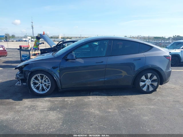 2023 Tesla Model Y Awd/long Range Dual Motor All-wheel Drive მანქანა იყიდება აუქციონზე, vin: 7SAYGAEE1PF791968, აუქციონის ნომერი: 45383141