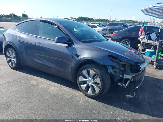 2023 Tesla Model Y Awd/long Range Dual Motor All-wheel Drive მანქანა იყიდება აუქციონზე, vin: 7SAYGAEE1PF791968, აუქციონის ნომერი: 45383141