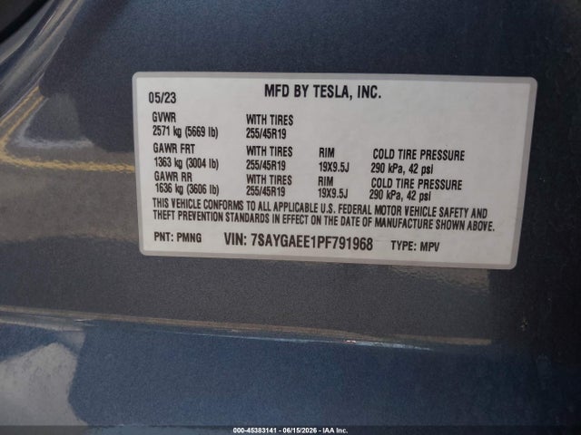 2023 Tesla Model Y Awd/long Range Dual Motor All-wheel Drive მანქანა იყიდება აუქციონზე, vin: 7SAYGAEE1PF791968, აუქციონის ნომერი: 45383141