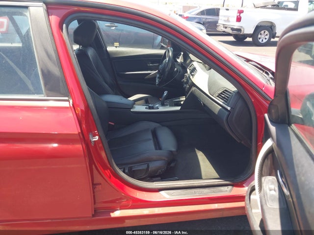 WBA8E1G57GNU11594 BMW 320i