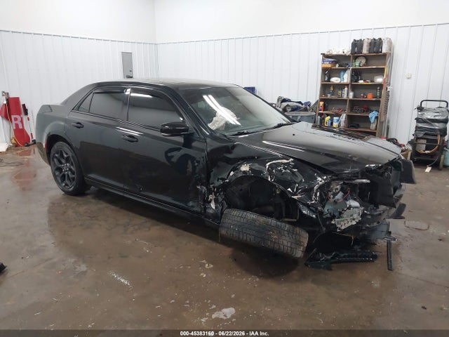 2020 Chrysler 300 Touring L Awd მანქანა იყიდება აუქციონზე, vin: 2C3CCARG0LH253415, აუქციონის ნომერი: 45383160
