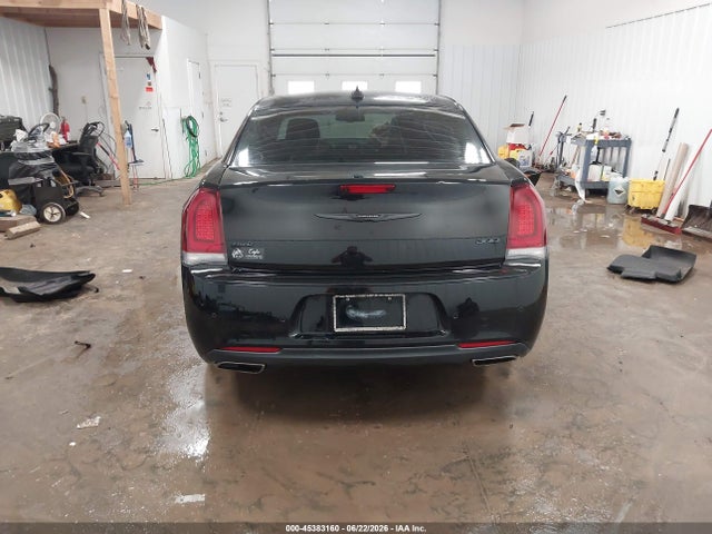 2020 Chrysler 300 Touring L Awd მანქანა იყიდება აუქციონზე, vin: 2C3CCARG0LH253415, აუქციონის ნომერი: 45383160