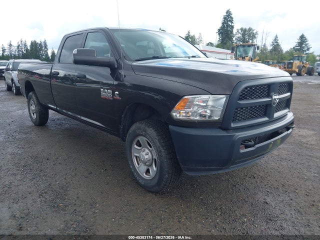 RAM 3500 Tradesman 4x4 8' Box 2017 3C63R3GL3HG690247 головне зображення