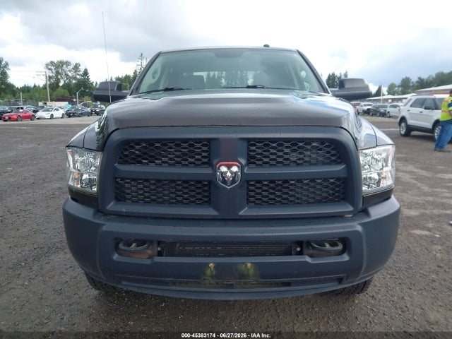 2017 Ram 3500 Tradesman  4x4 8' Box მანქანა იყიდება აუქციონზე, vin: 3C63R3GL3HG690247, აუქციონის ნომერი: 45383174