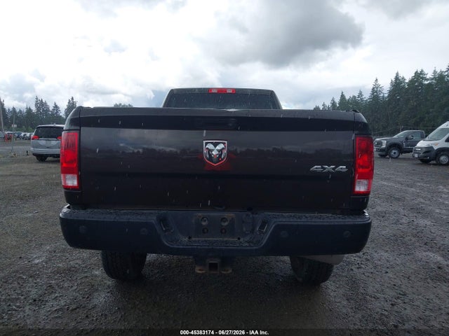 2017 Ram 3500 Tradesman  4x4 8' Box მანქანა იყიდება აუქციონზე, vin: 3C63R3GL3HG690247, აუქციონის ნომერი: 45383174