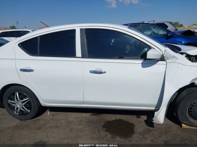 Nissan Versa 1.6 Sv 2015 3N1CN7AP4FL877527 Image 13