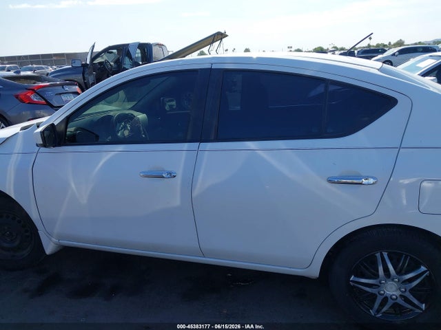 Nissan Versa 1.6 Sv 2015 3N1CN7AP4FL877527 Image 14