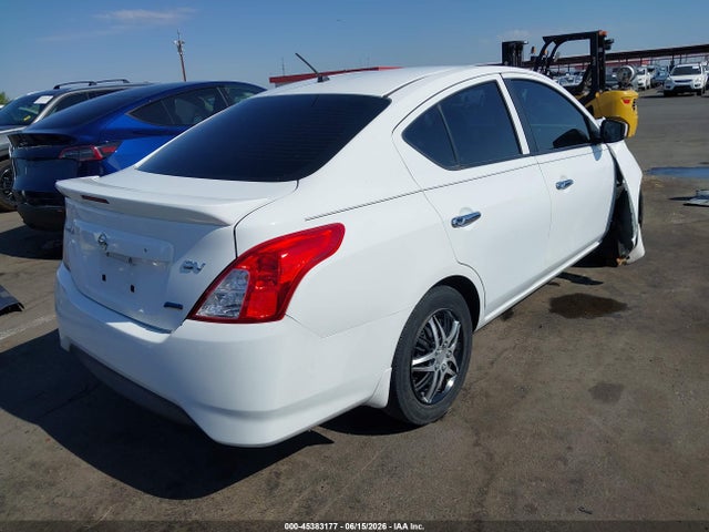 Nissan Versa 1.6 Sv 2015 3N1CN7AP4FL877527 Image 4