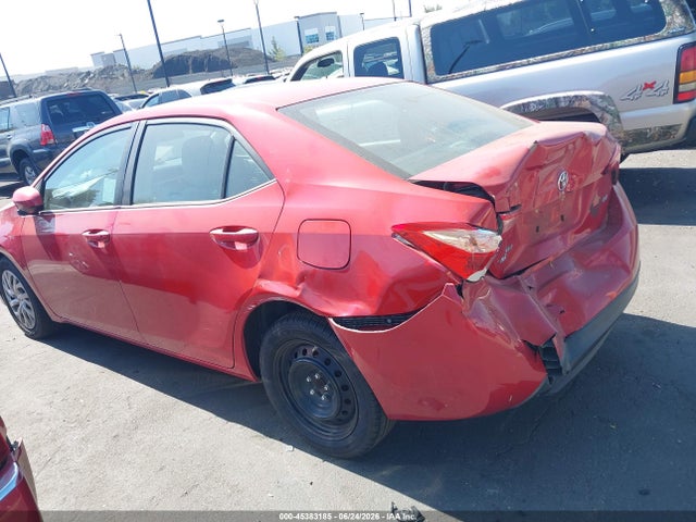 2T1BURHE4JC124233 Toyota COROLLA LE