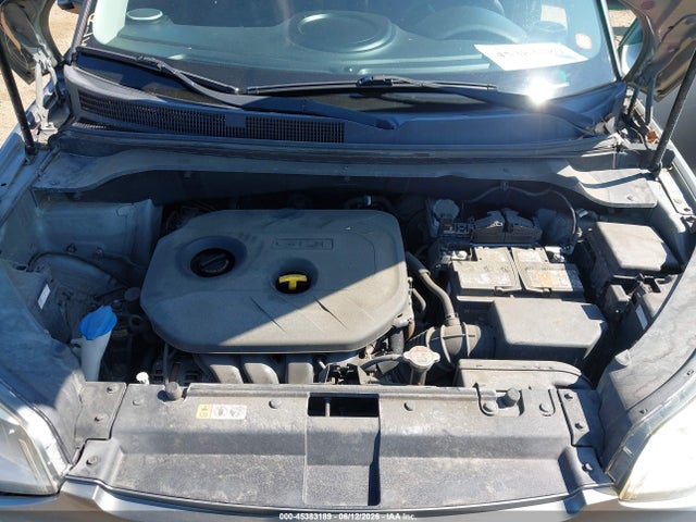 KIA SOUL + 2016 KNDJP3A53G7240320 Image 10