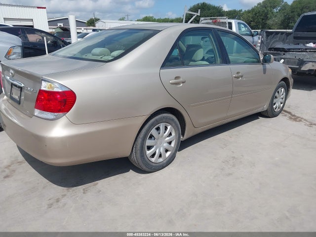 2005 Toyota Camry Le მანქანა იყიდება აუქციონზე, vin: 4T1BE32K65U036118, აუქციონის ნომერი: 45383224