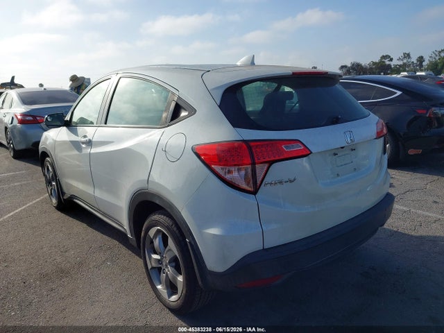 Honda HR-V LX 2018 3CZRU5H34JM712690 Image 3