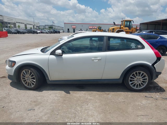 Продажа на аукционе авто 2010 Volvo C30 T5/t5 R-design, vin: YV1672MK3A2183262, номер лота: 45383244