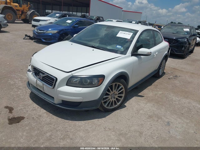 45383244 :رقم المزاد ، YV1672MK3A2183262 vin ، 2010 Volvo C30 T5/t5 R-design مزاد بيع