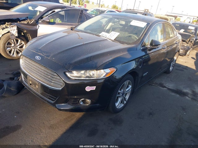 Ford Fusion Energi Titanium 2016 3FA6P0SUXGR320805 Image 2