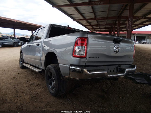 1C6RRFFG3PN567831 RAM 1500 Big Horn 4x4 5&#039;7 Box