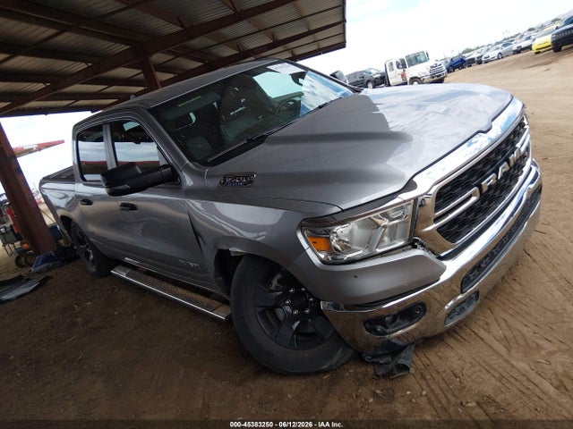 1C6RRFFG3PN567831 RAM 1500 Big Horn 4x4 5&#039;7 Box
