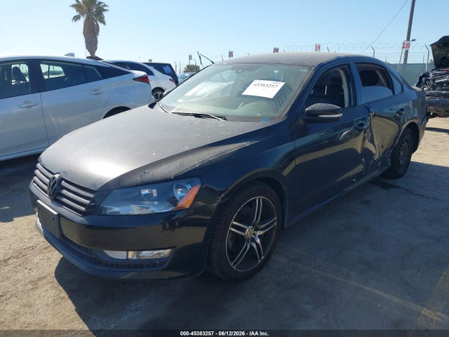 2015 Volkswagen Passat 1.8t Limited Edition მანქანა იყიდება აუქციონზე, vin: 1VWAT7A38FC106813, აუქციონის ნომერი: 45383257