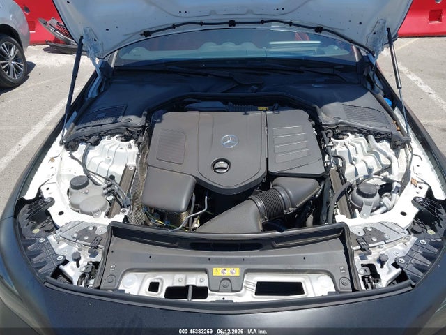 W1KMJ4HB4RF013085 Mercedes-Benz Cle 300 4matic