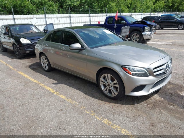 45383264 :رقم المزاد ، 55SWF8EB6KU304664 vin ، 2019 Mercedes-benz C 300 4matic مزاد بيع