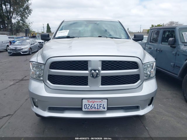 45383273 :رقم المزاد ، 1C6RR7KG9HS831598 vin ، 2017 Ram 1500 Express  4x4 5'7 Box مزاد بيع